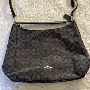 Stunning gray COACH shoulder bag EUC